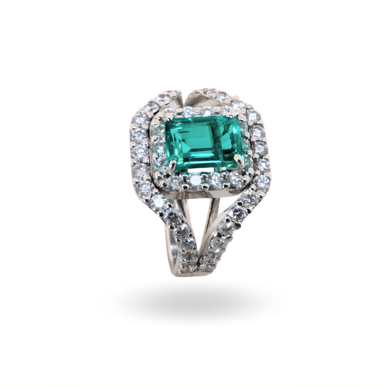 Anello smeraldo